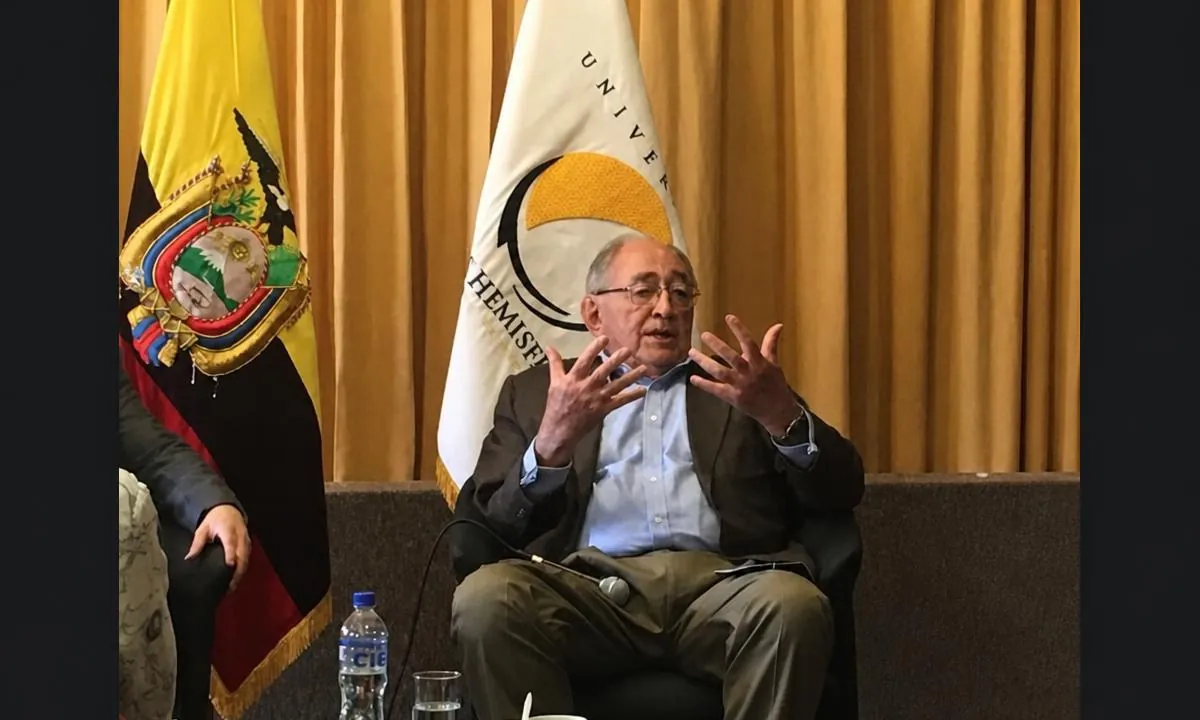 Muerte de Mario Ribadeneira en Quito destaca su legado al frente del ministerio de Finanzas