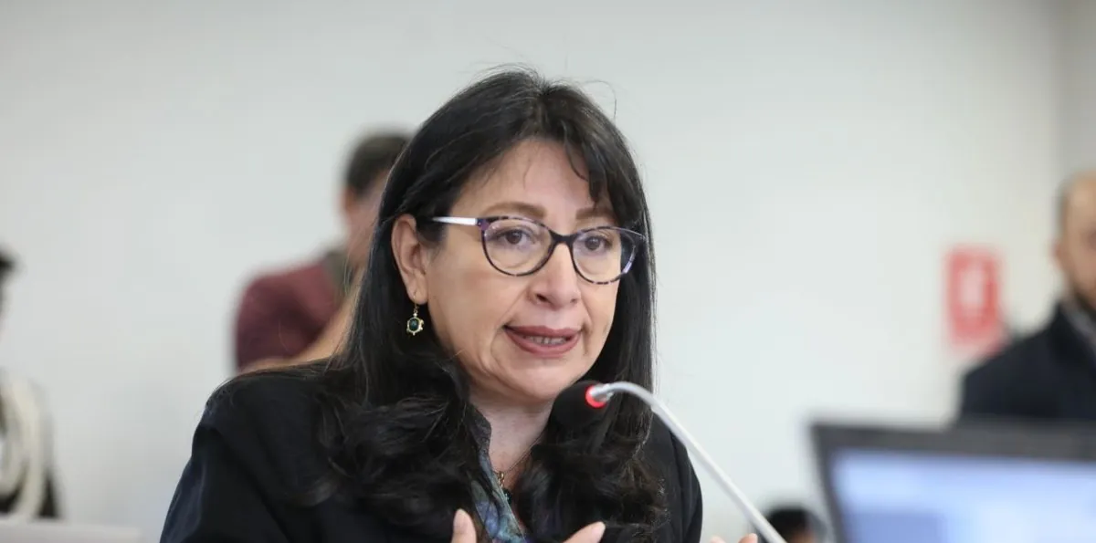 Solanda Goyes tiene prohibido salir de Ecuador por investigación por presunto tráfico de influencias