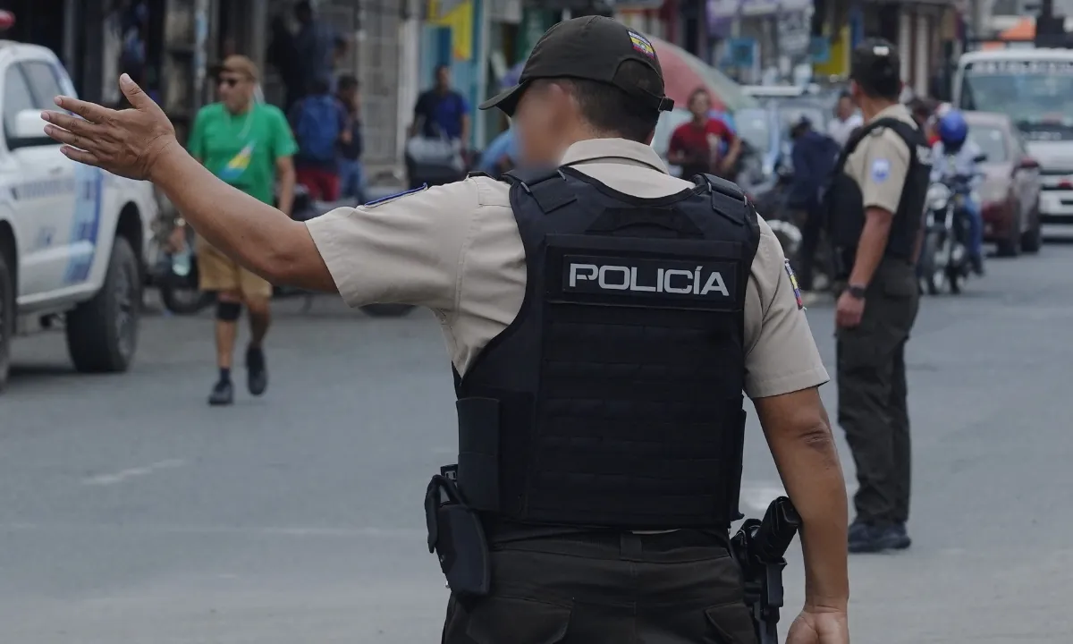 Dos policías reciben sentencias de 34 y 11 años por asesinato de un joven en Cotocollao
