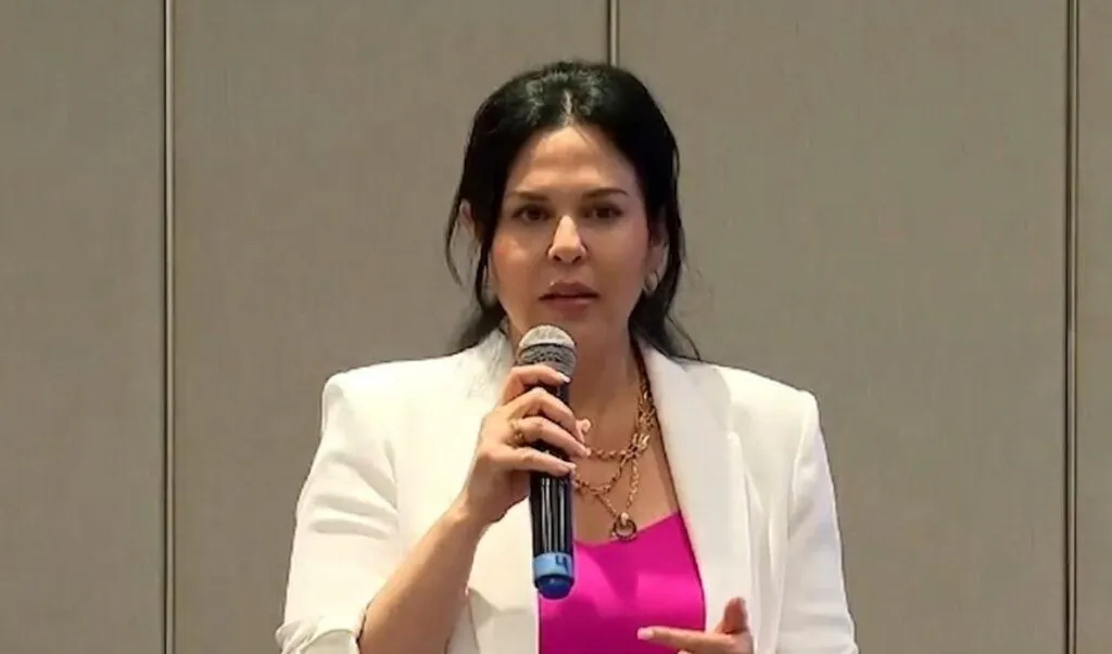 Karla Saud fue puesta en libertad tras audiencia en España