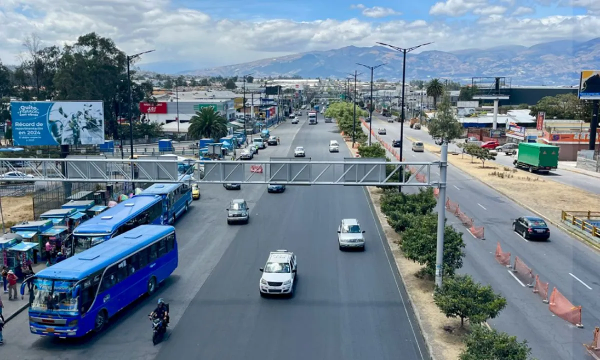 Nuevos cierres en la Panamericana Norte de Quito empiezan este 26 de septiembre; desvíos y rutas alternas