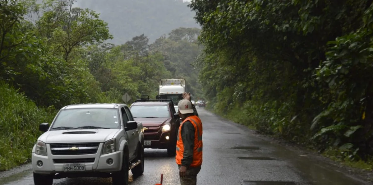 Toque de queda: ¿qué pasa si salgo de Quito y entro a una provincia con restricción?