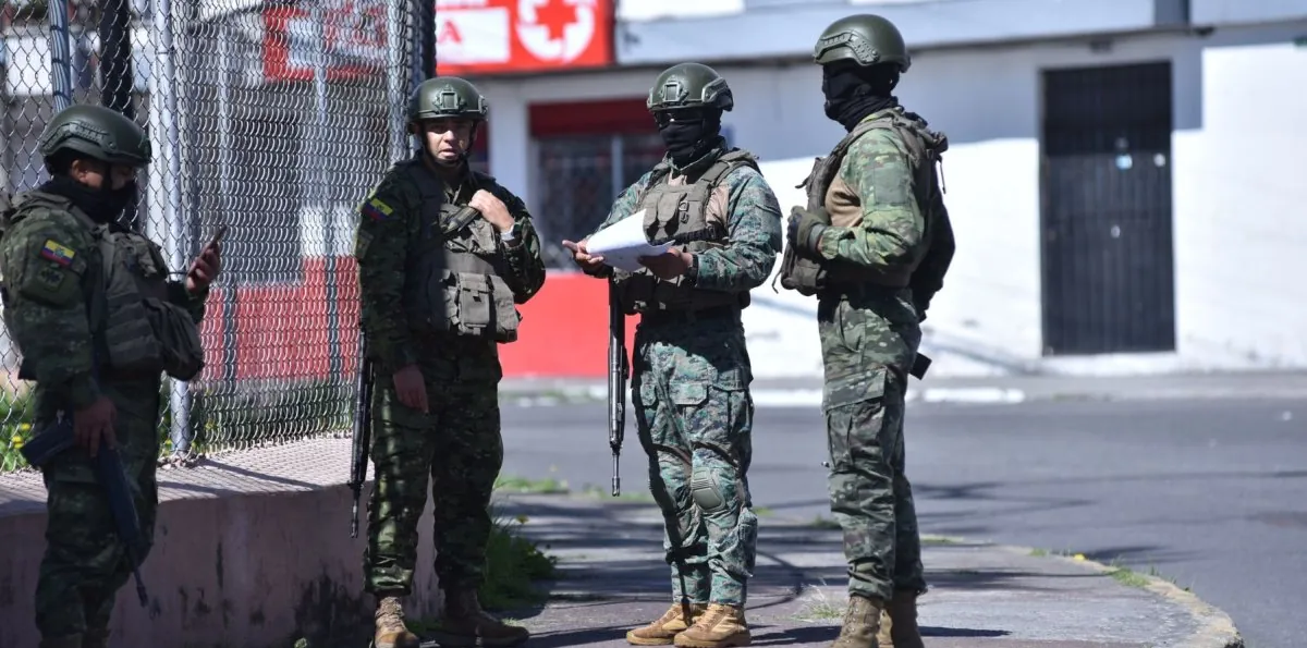 Gobierno decreta toque de queda por 14 días en cuatro provincias