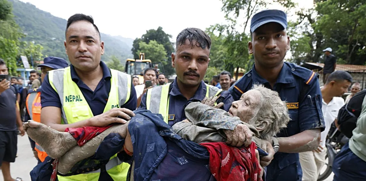 Impactantes imágenes de las inundaciones súbitas en Nepal: este es el reporte