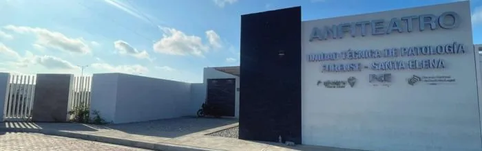 Fiscalía allana morgue y funeraria en Santa Elena por presunta corrupción