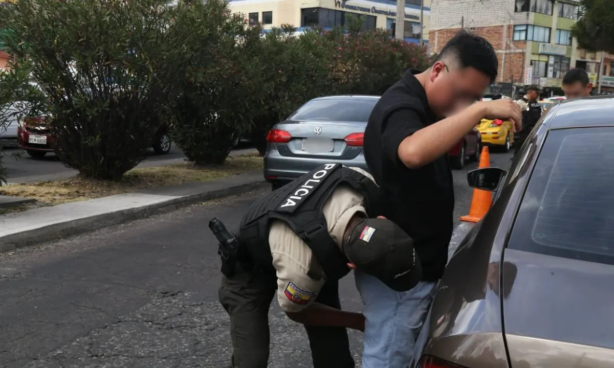 Plan de seguridad en Quito arrancó con drones, patrulleros y controles