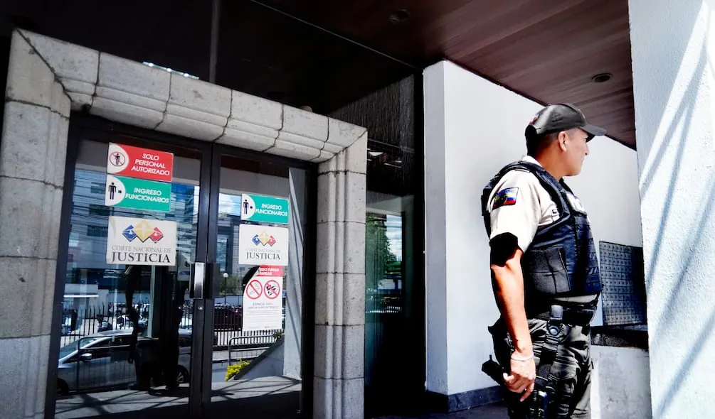 Jueces de Ecuador que traten causas de alto riesgo podrán usar avatares para proteger su rostro