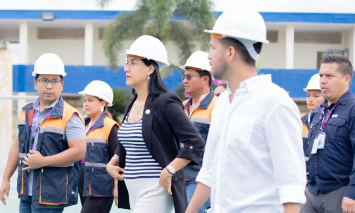 Gobierno refuerza prevención en escuelas ante el fenómeno de El Niño