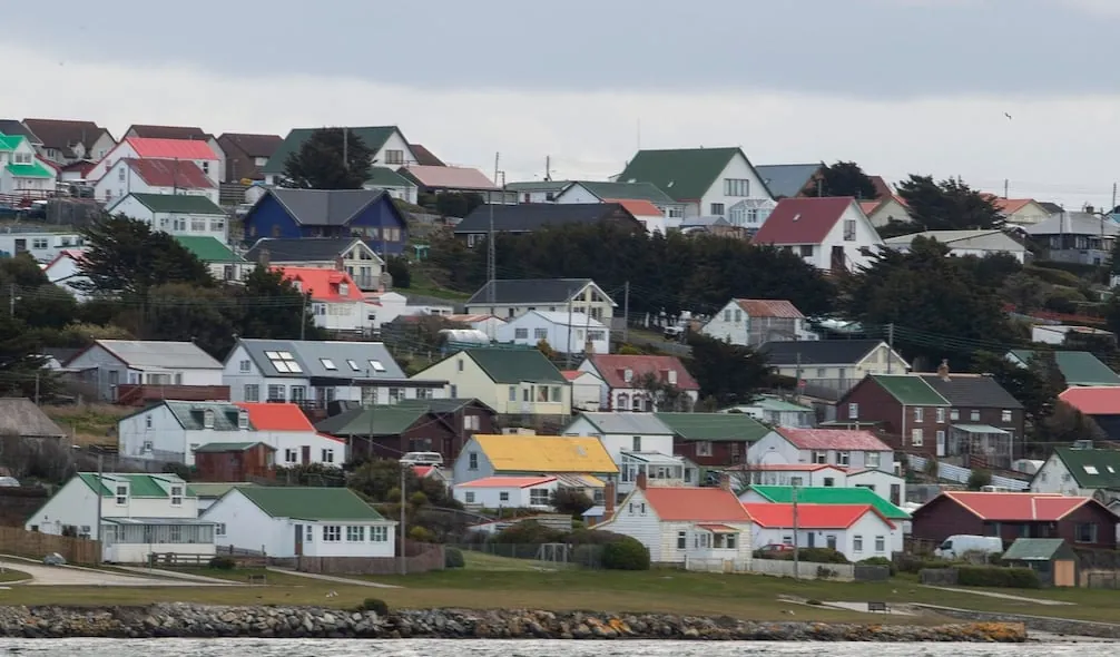 ‘Las islas son británicas y seguirán siéndolo’: Reino Unido reafirma soberanía sobre las Falkland/Malvinas tras declaraciones de Javier Milei