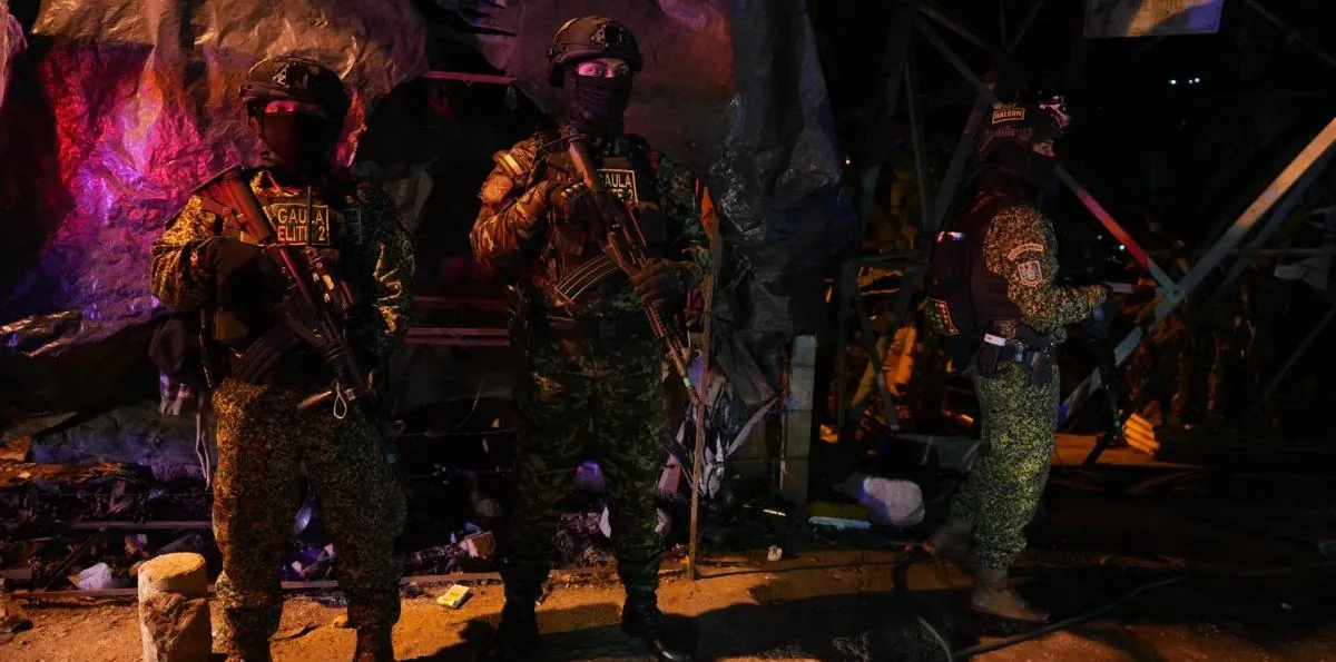 Policía desactiva bomba cerca de Cali y gobierno de Colombia alerta sobre posibles "actos de terrorismo" durante posesión de De la Espriella