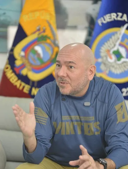 Ministro de Defensa anuncia la captura del ‘más grande abastecedor de armas’ de los Chone Killers en Daule