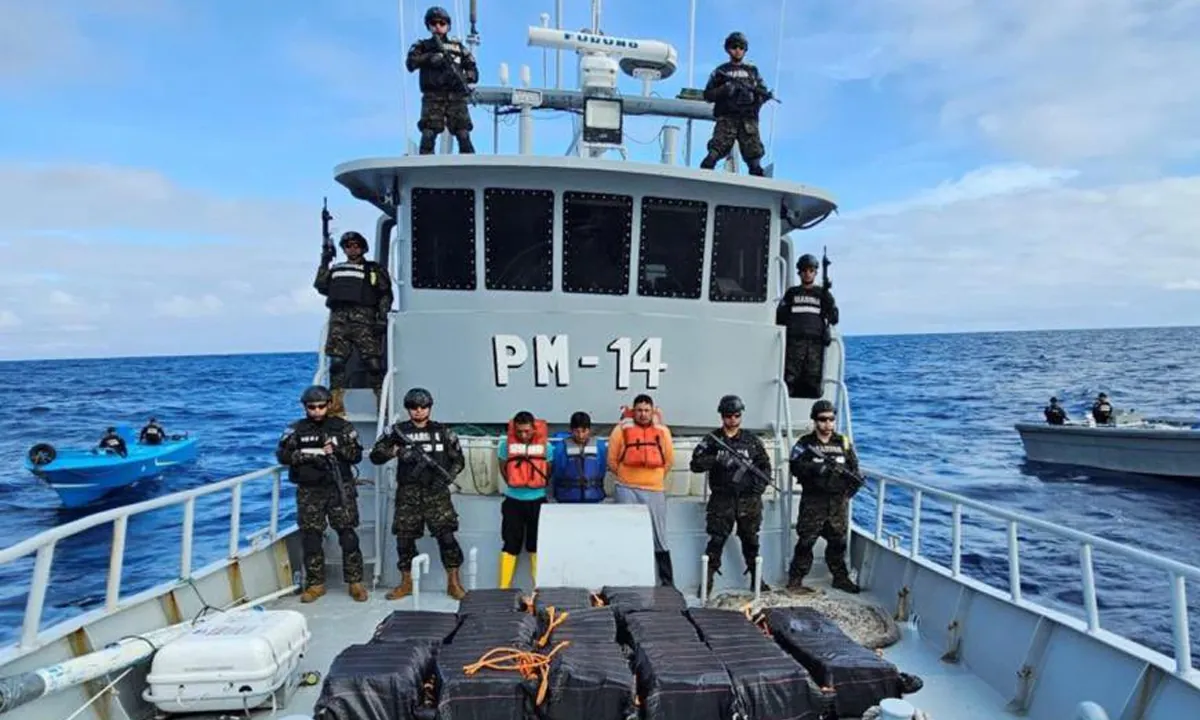 Cuatro ecuatorianos fueron sentenciados a 14 años de prisión en El Salvador
