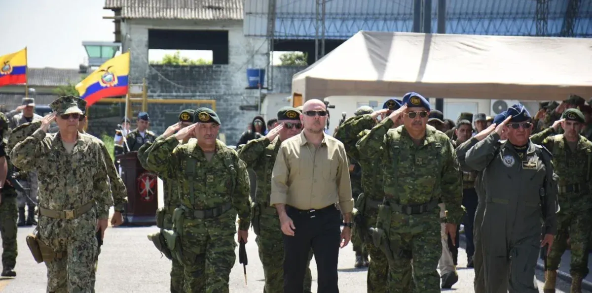 El "mayor abastecedor de armas" de los Chone Killers fue detenido en Daule, anuncia Defensa
