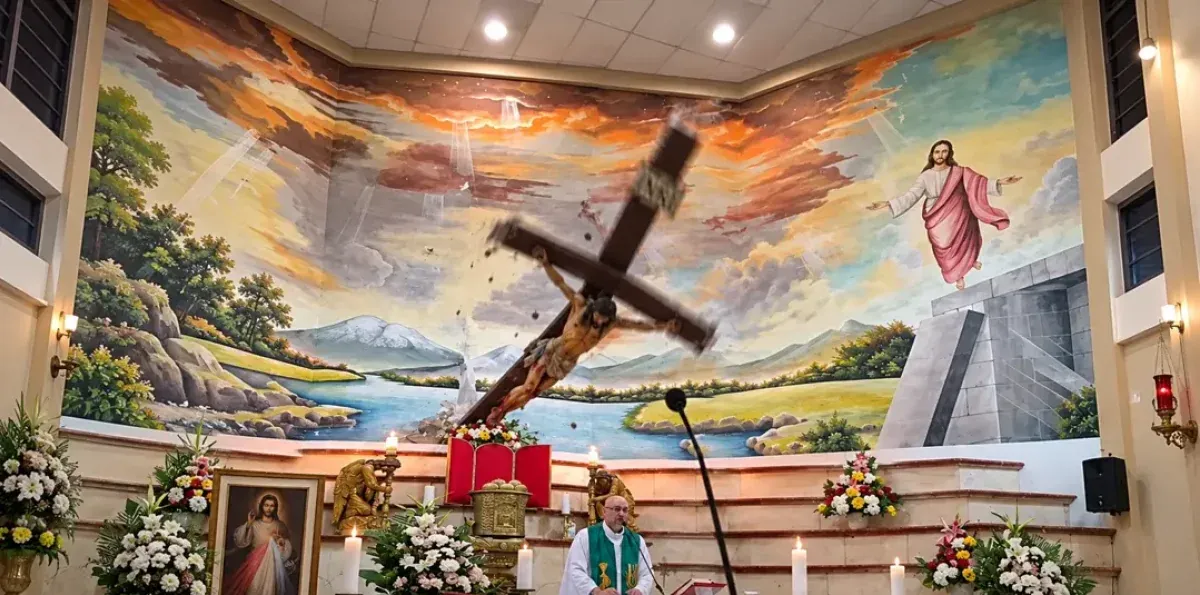 Una cruz cayó sobre un sacerdote en plena misa en Guayaquil y le causó la muerte