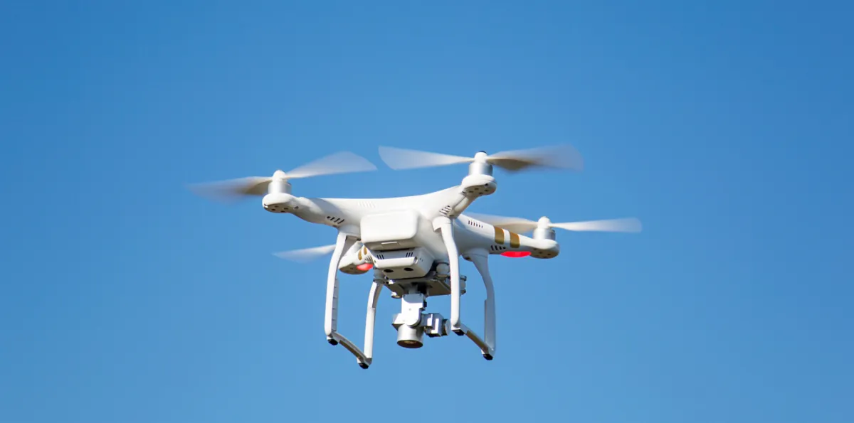 Ley de Aviación Civil exigirá registrar los drones en Ecuador