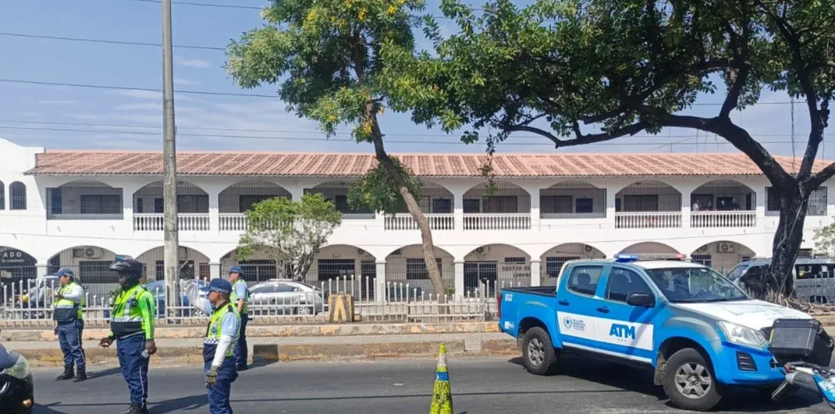 Balacera en la avenida Domingo Comín deja dos muertos y causa alarma