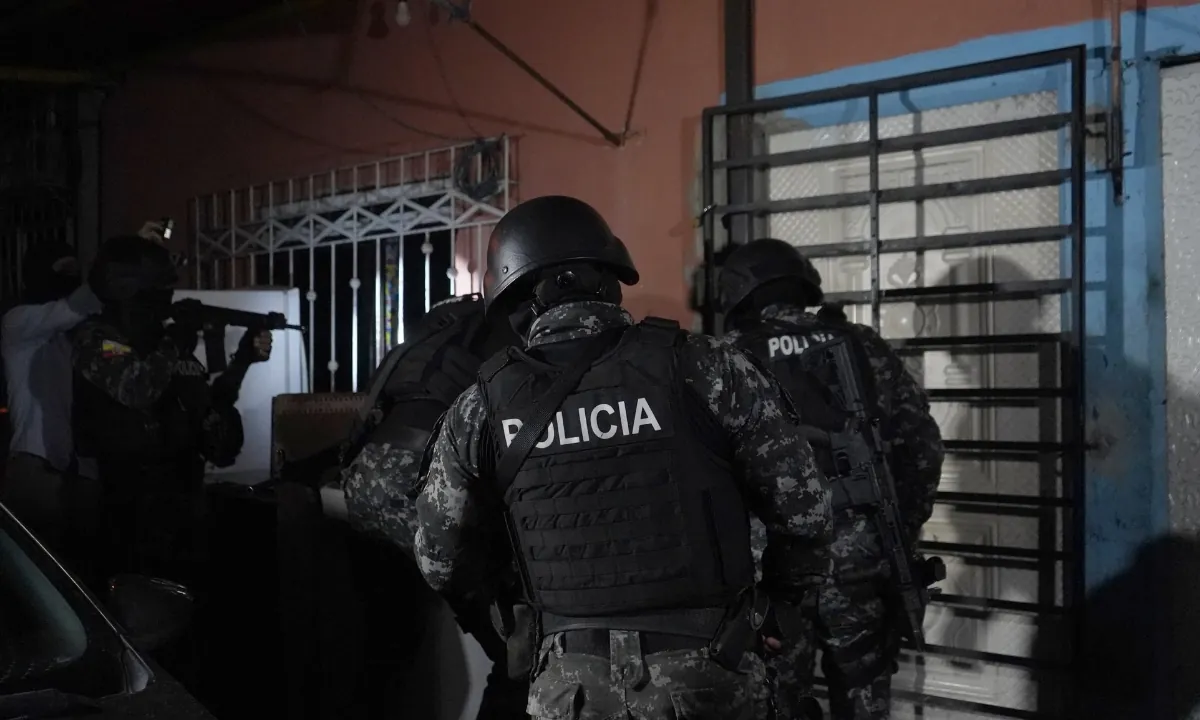 Policía capturó a 412 personas y se incautó 1,4 toneladas de droga en Ecuador en una semana operativos