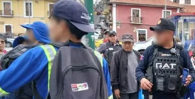 Trabajador de Emaseo se enfrentó a dos asaltantes para salvar a una turista en el centro histórico de Quito