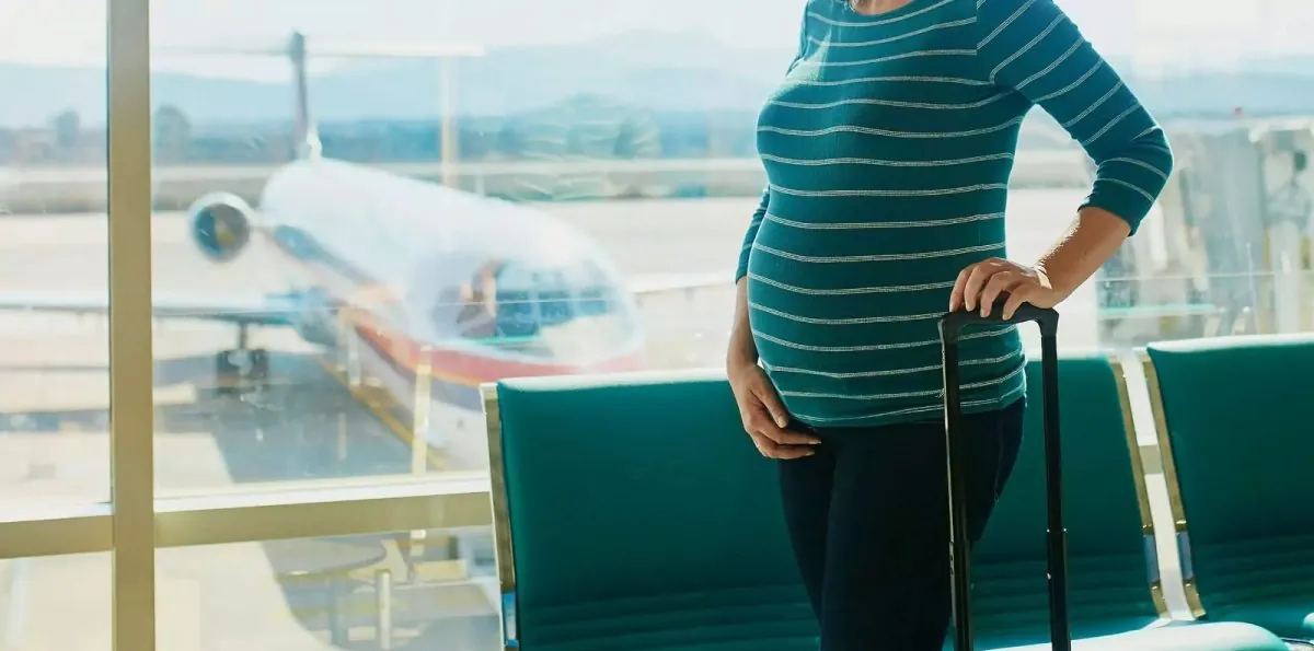 Estados Unidos endurece políticas y restringe visas contra el 'turismo de maternidad'