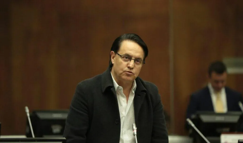 Herederos de Fernando Villavicencio deben acreditarse para reparación económica