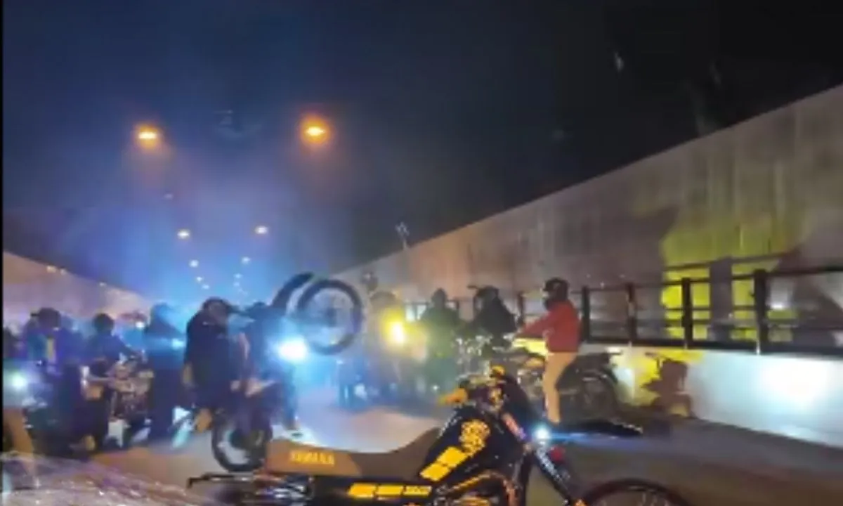 Estas son las multas que podrían enfrentar los motociclistas que paralizaron el tránsito en Quito