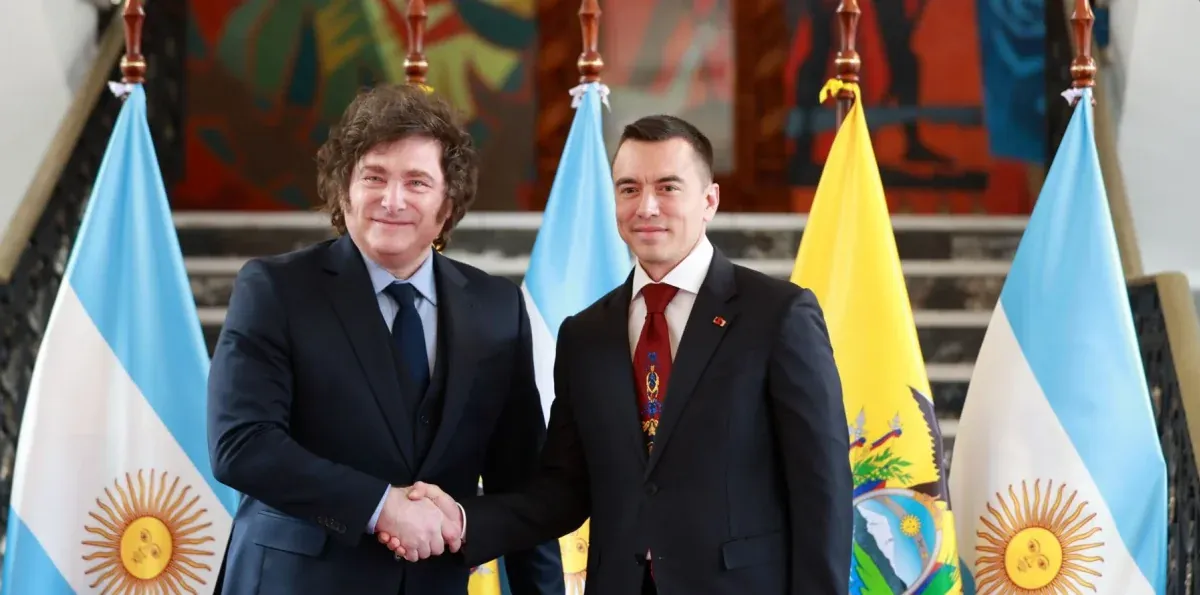 Milei y Noboa firman acuerdos para dinamizar un comercio deficitario