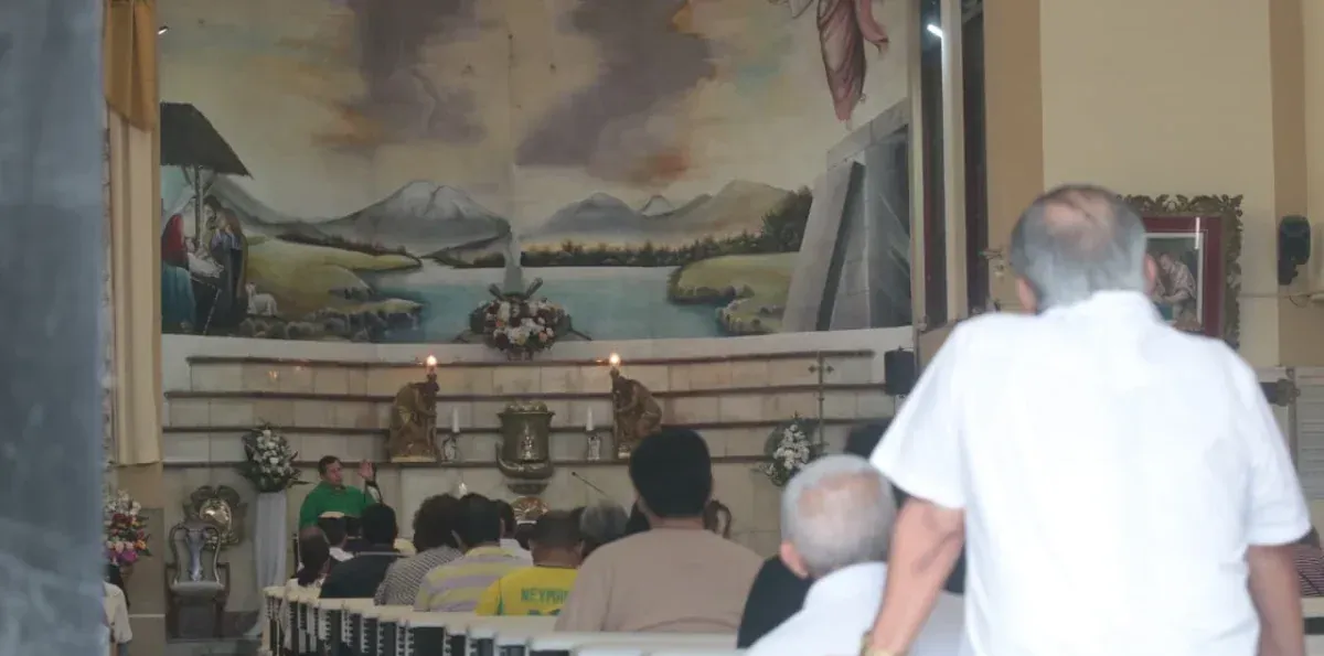 Accidente en iglesia de Guayaquil: así fueron las misas tras la muerte del padre Patricio Sánchez