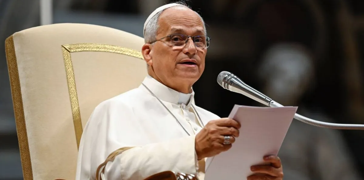 El papa León XIV suspende su agenda oficial por una intervención quirúrgica: ¿qué le pasa?