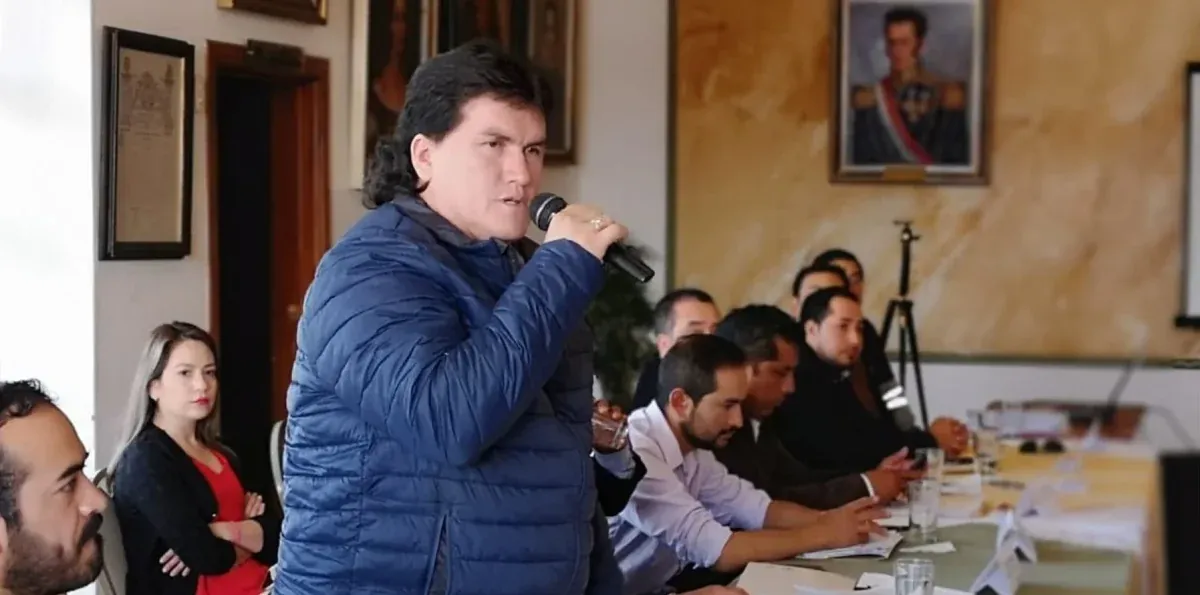 Elías Baldor Bermeo, exalcalde de Ponce Enríquez, recibe prisión preventiva por lavado de activos