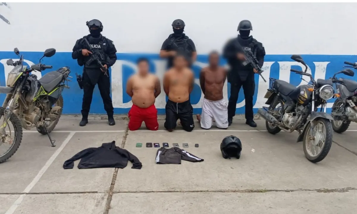 Caen ocho personas en operativos contra la extorsión en Ecuador