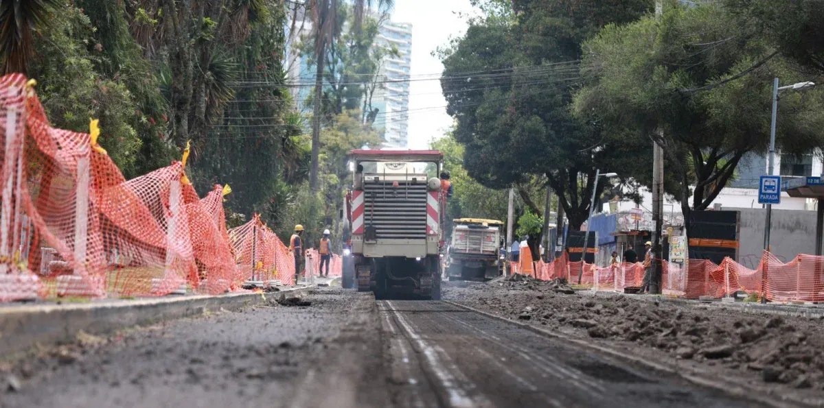 Cierres viales en Quito: estos son los desvíos por la segunda fase de trabajos en la 12 de Octubre