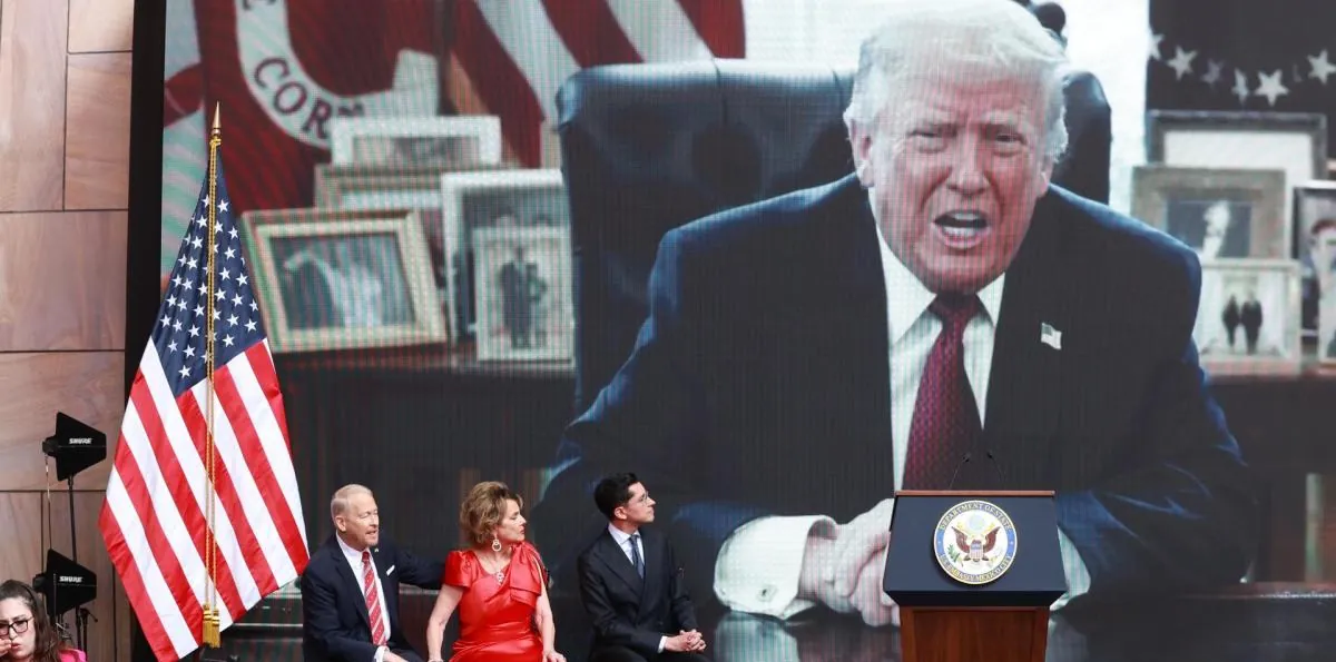 Guerra en Irán: Trump dice que este lunes habrá nuevas negociaciones con Irán y los precios del petróleo bajan
