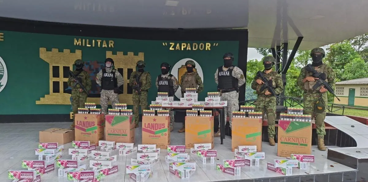 Aduana decomisa 80.000 cigarrillos de contrabando en Quito