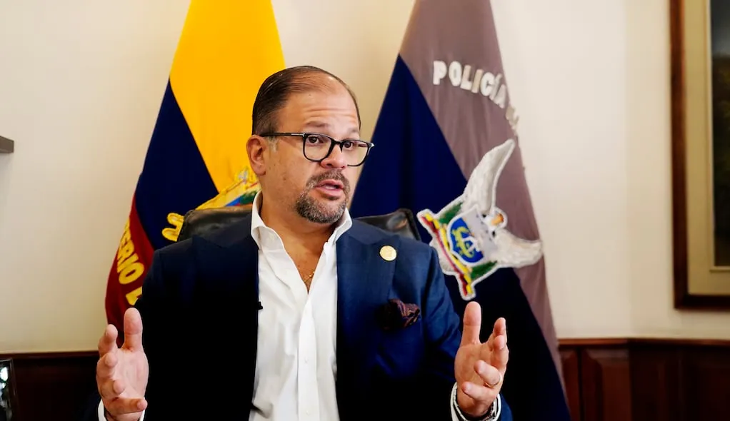 Ministro John Reimberg tras llegada de hija y esposa de alias ‘Fito’: “Todos caen, de los ecuatorianos nadie se burla”