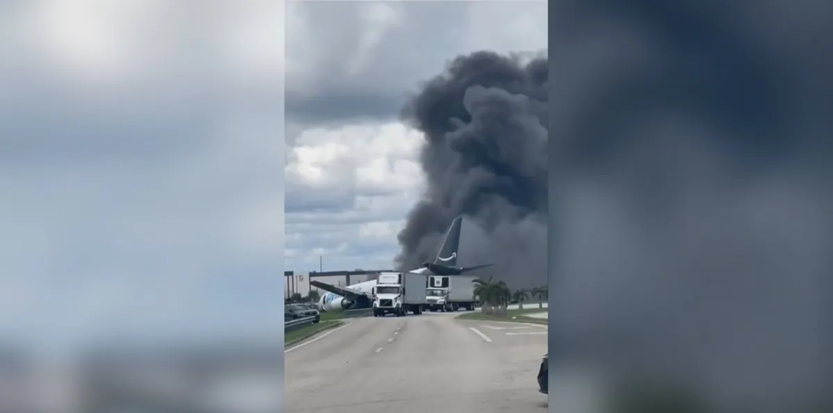 Cinco fallecidos tras estrellarse un avión de carga en el aeropuerto de Miami