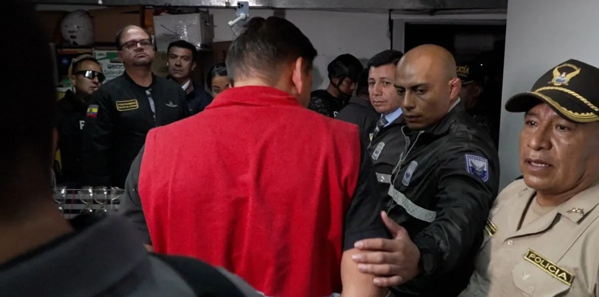 Así operaba la presunta red que ofrecía cargos públicos dentro de Educación