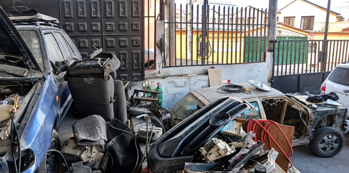 42 mecánicas han sido clausuradas en Quito: en más del 40 % hallaron bienes robados