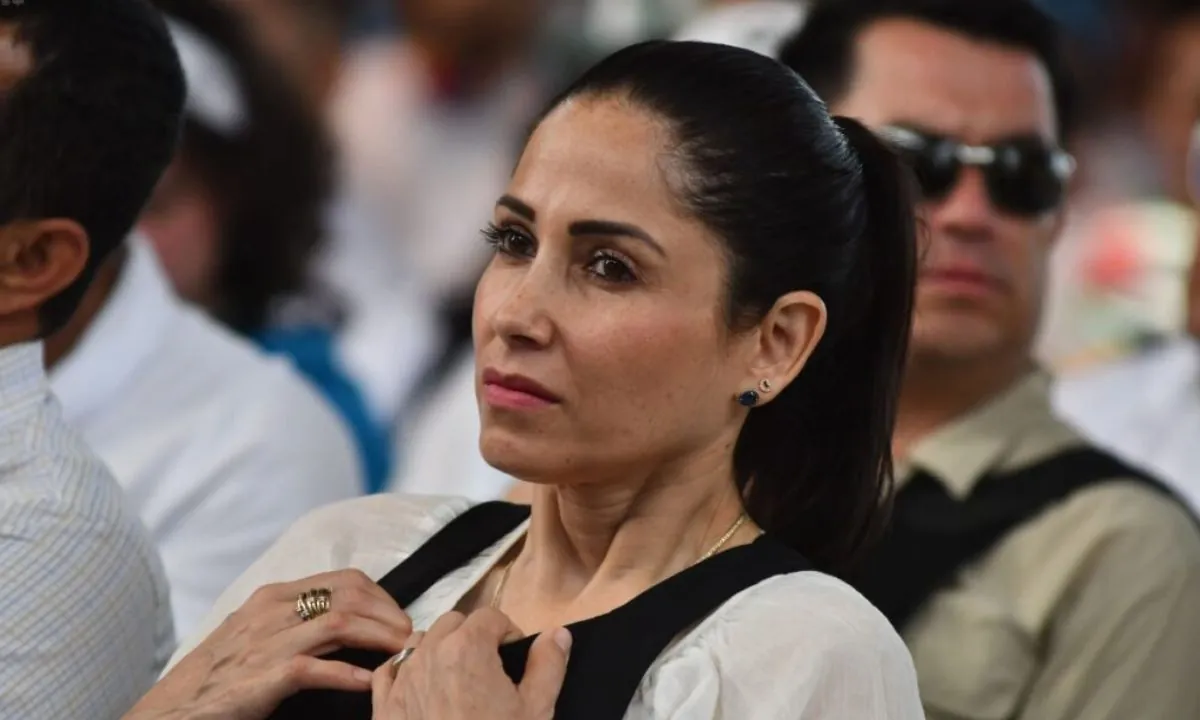 Luisa González queda fuera de la carrera por la Prefectura de Manabí