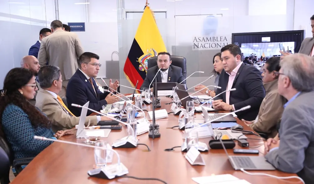 Solicitan diez días más para concluir la fiscalización sobre incrementos patrimoniales injustificados de alcaldes y prefectos